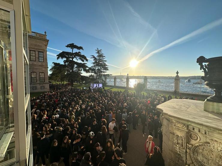Dolmabahçe Sarayı’nda 09.05
