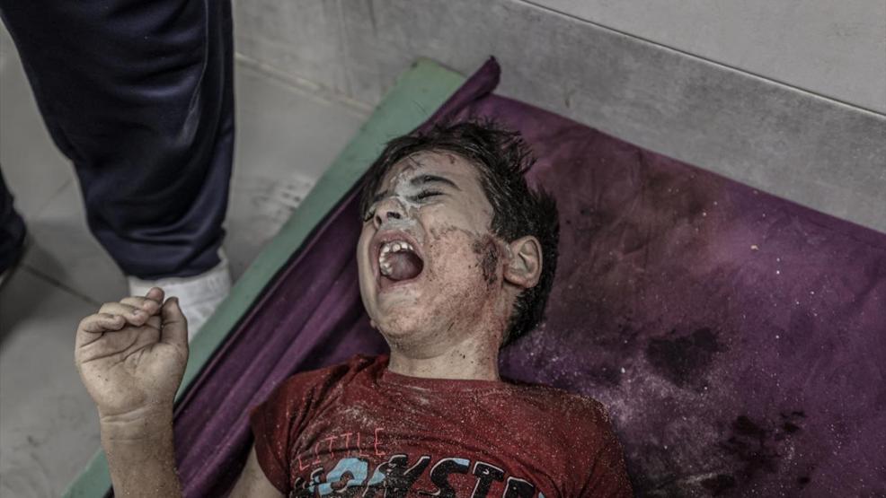 İsrail Gazzedeki hastaneleri kuşatıyor: Hareket eden her şeyi vuruyorlar