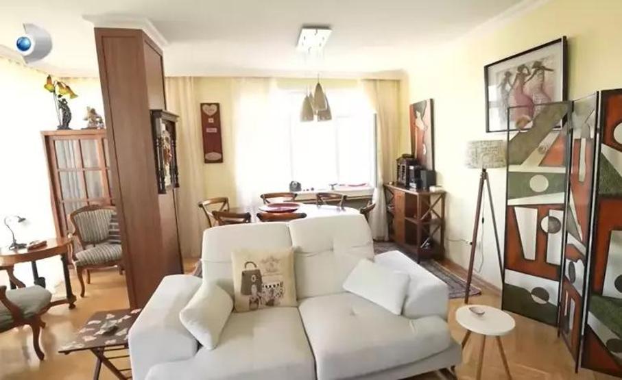 Erhan Yazıcıoğlunun Leventteki mütevazi evi Diziden kazandığım parayla aldım
