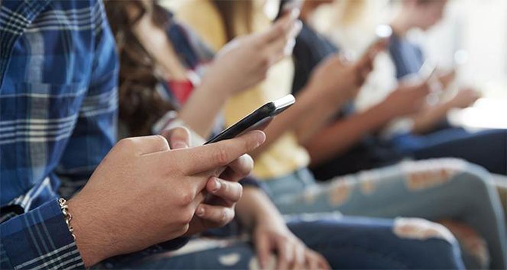 Öğrencilere telefon ve bilgisayar desteğinin detayları belli oldu