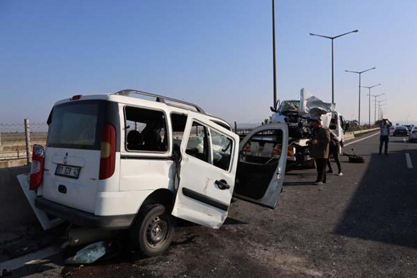 Otoyolda ters yön dehşeti: 3 kişi hayatını kaybetti