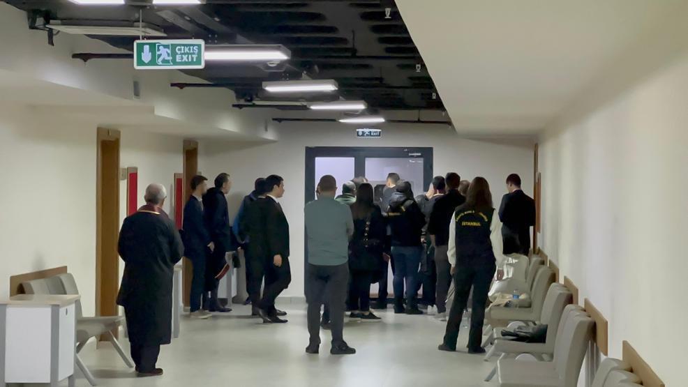 Candan kardeşler sinir krizi geçirip hüngür hüngür ağladı: Biz ne yapacağız ya