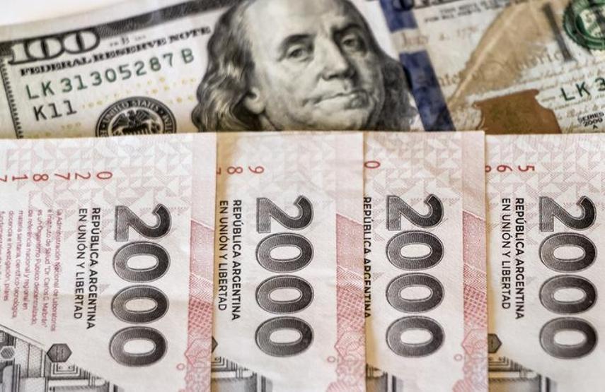 Testere Mileinin ekonomi vaadi: Arjantin dolara geçerse ne olur