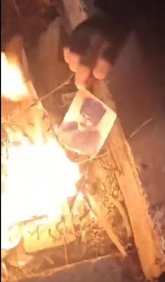 Atatürkün fotoğrafını yakan öğrenci tahliye edildi