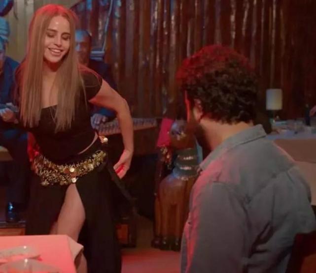 Büşra Pekin ile Hasan Can Kaya aşk mı yaşıyor