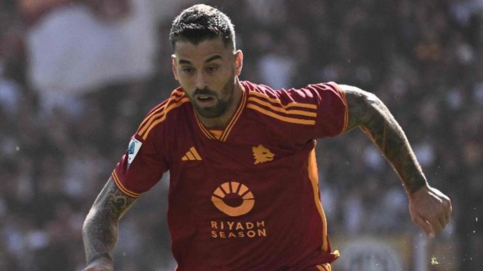Okan Buruk aradığı sol beki buldu Angelino yolcu...