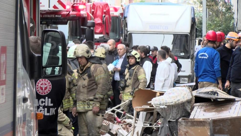 Küçükçekmecedeki patlamanın sebebinin sprey kutuları olduğu ortaya çıktı