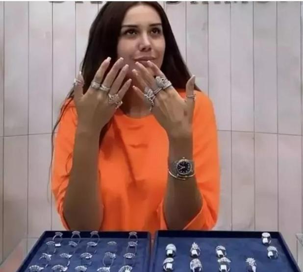 Dilan Polatın çocukluk arkadaşı dikkat çeken açıklamalarda bulundu