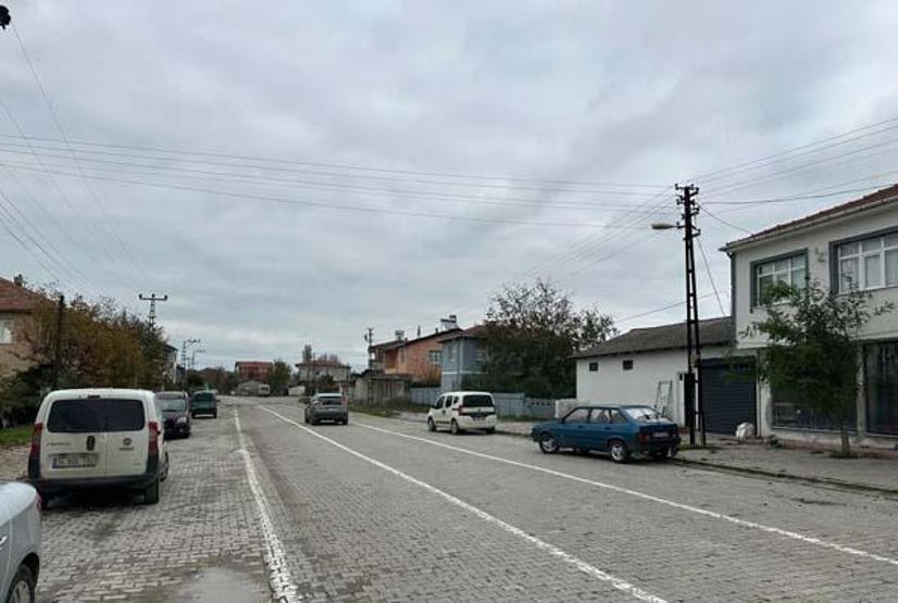 Seçil Erzan ve Nazlı Canın çocukluklarının geçtiği mahallede sessizlik