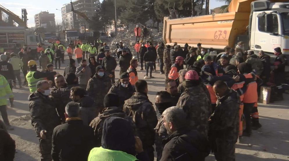 Depremde 72 kişinin hayatını kaybettiği İsias Otelde deniz kumu kullanılmış
