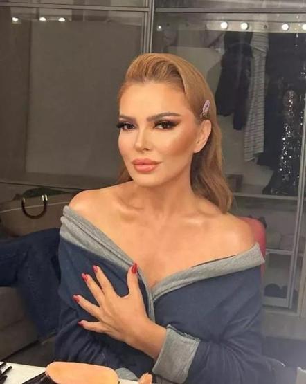Pınar Eliçe açtı ağzını yumdu gözünü