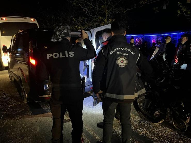 Sakaryada fuhuş operasyonu 8 gazino ve 1 restoran mühürlendi