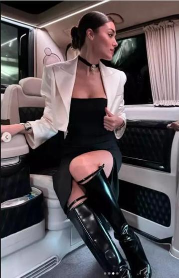 Hande Erçelin çizmelerinin fiyatı dudak uçuklattı