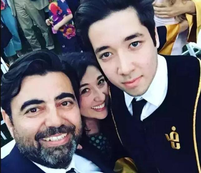 Yasemin Baştan oğluyla pozlarını paylaştı sosyal medyayı salladı