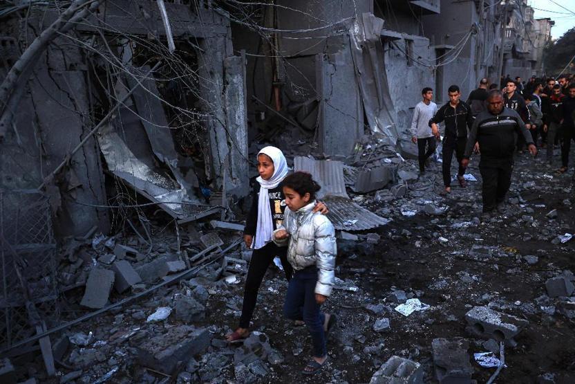 Sağlık sistemi tamamen çöktü Gazzede can kaybı 17 bini aştı