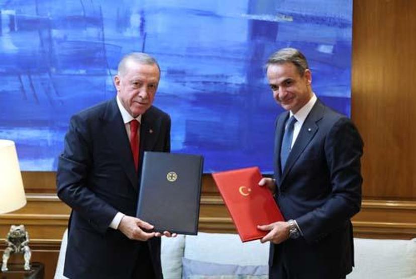 Yunan basını böyle gördü: Tarihi ziyaret