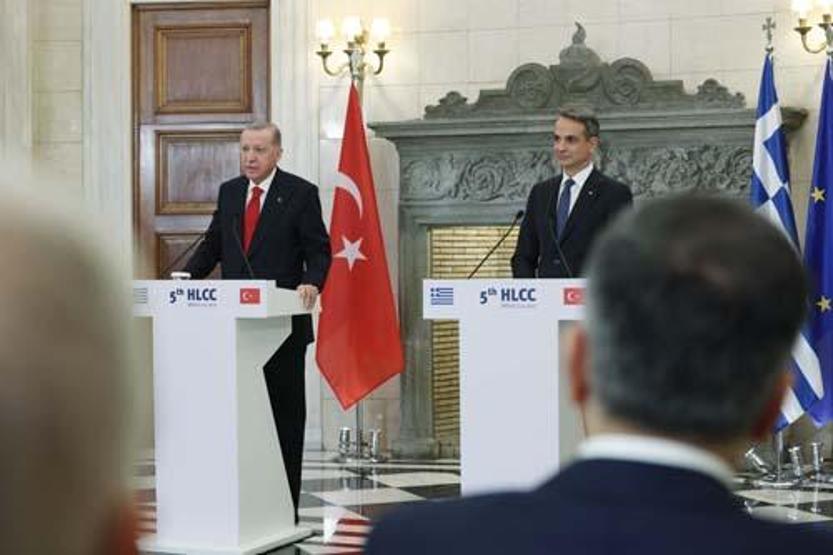 Yunan basını böyle gördü: Tarihi ziyaret