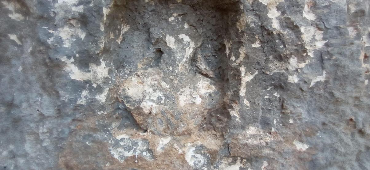 Perre Antik Kentinde Roma dönemine ait bir kadının rölyefine rastlanıldı