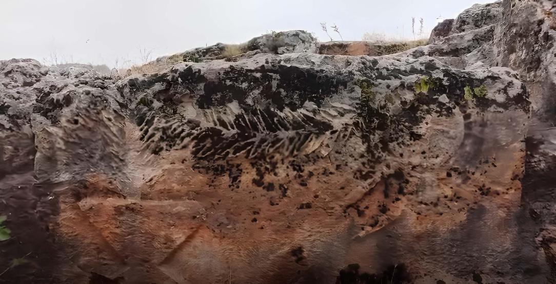 Perre Antik Kentinde Roma dönemine ait bir kadının rölyefine rastlanıldı