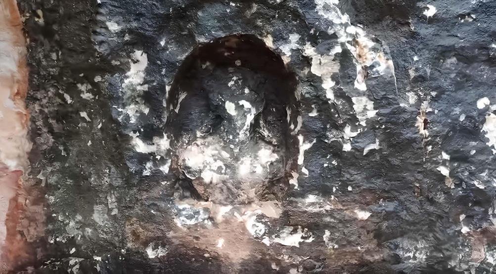 Perre Antik Kentinde Roma dönemine ait bir kadının rölyefine rastlanıldı
