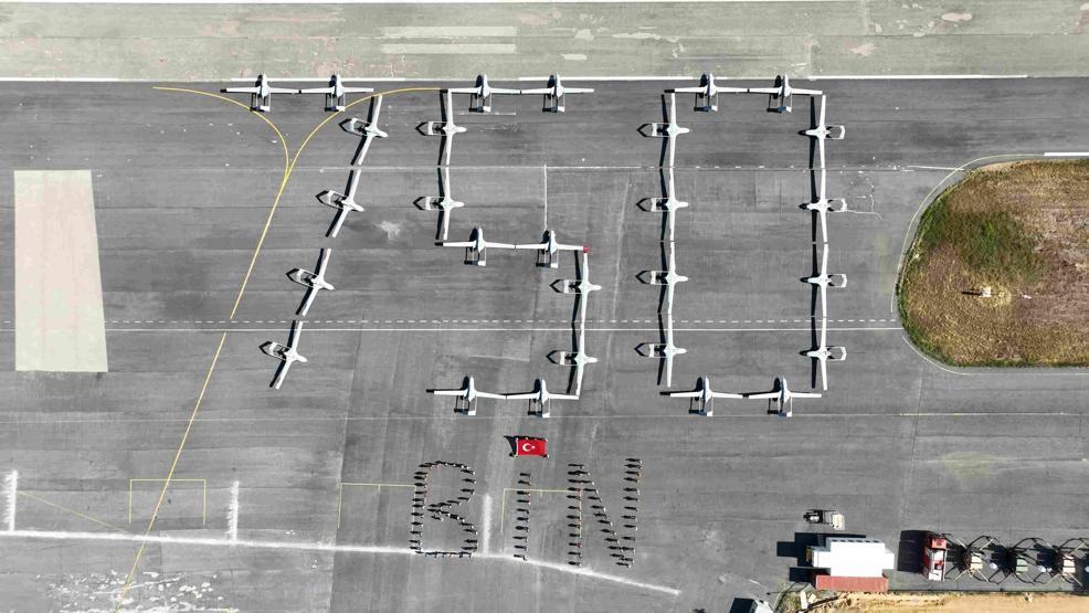 Bayraktar TB2den yeni rekor: 750 bin uçuş saatini tamamladı