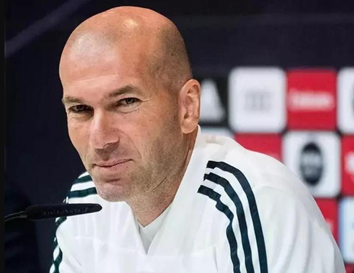 Cansel Elçin, futbol efsanesi Zidanela anısını anlattı
