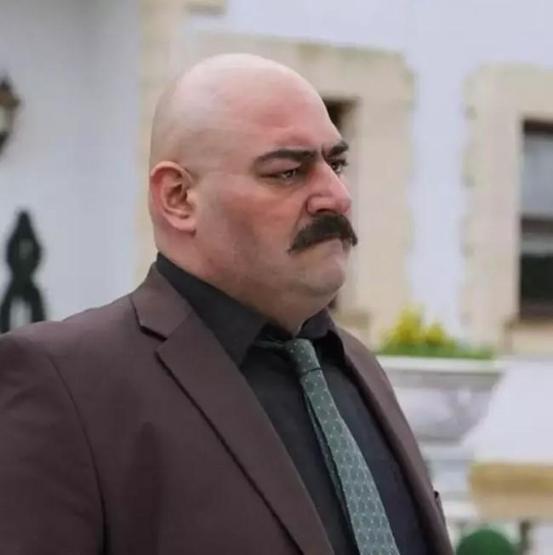 Cem Cücenoğlu evlilik yolunda ilk adımı attı