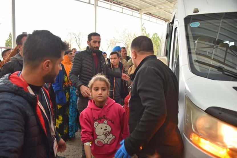 Yemekten sonra rahatsızlanan 150 öğrenci hastaneye kaldırıldı