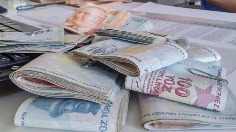 Memur, emekli, kamu işçisi gün sayıyor Yeni yılda cebe ne kadar para girecek