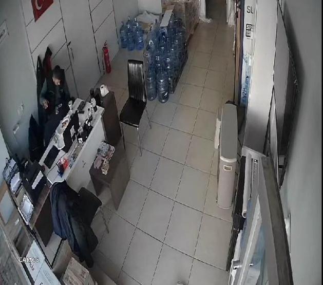 Heimlich manevrası yine hayat kurtardı