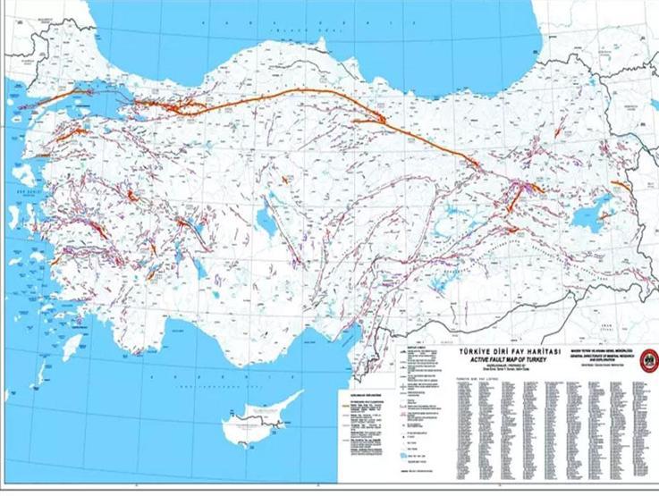 Hala Çok Güçlü Dedi, O Fay Hattını İşaret Etti: Deprem Uzmanı Yoshinori Moriwakiden Uyarı