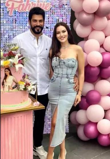 Fahriye Evcen ve Burak Özçivit çiftinin alacağı reklam ücreti dudak uçuklattı