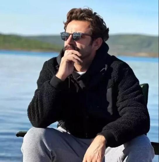 Gökberk Demirci, Özge Yağız ile ilgili sorulardan kaçamadı