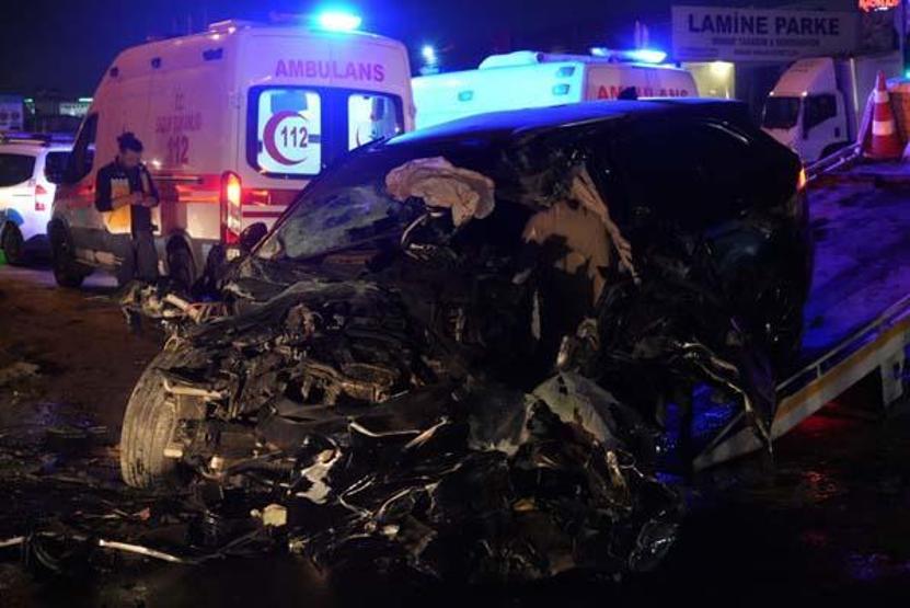 İstanbulda katliam gibi kaza: 2 ölü