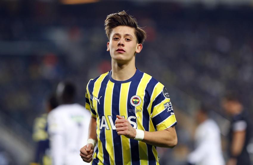 Beklenen an geldi Arda Güler sahaya çıkıyor Real Madrid formasıyla ilk maç...