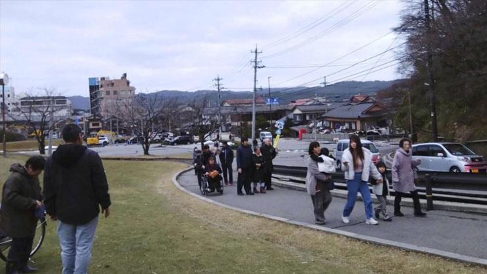 2 ülkede de 7.6lık deprem: Tablolar çok farklı Deprem uzmanı Moriwaki anlattı...