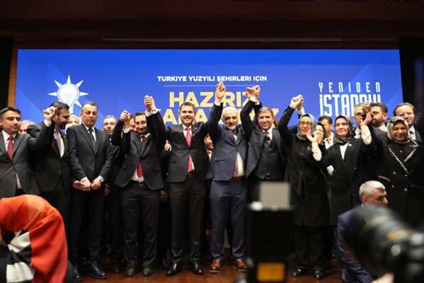 AK Parti İstanbulu muradına kavuşturacağız dedi: Murat Kurum resmen aday