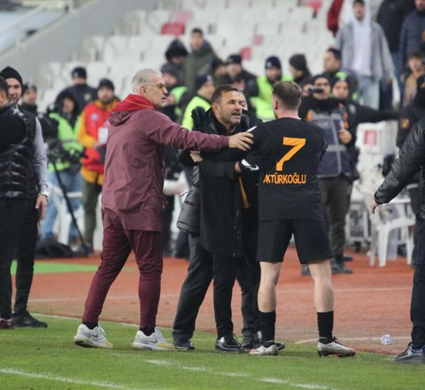 Kerem Aktürkoğlu çılgına döndü