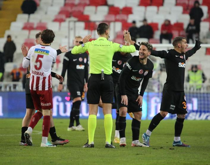 Kerem Aktürkoğlu çılgına döndü