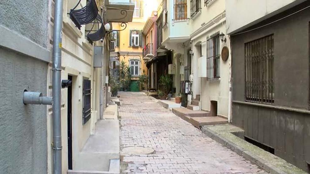 Beyoğlunda turistin şüpheli ölümü