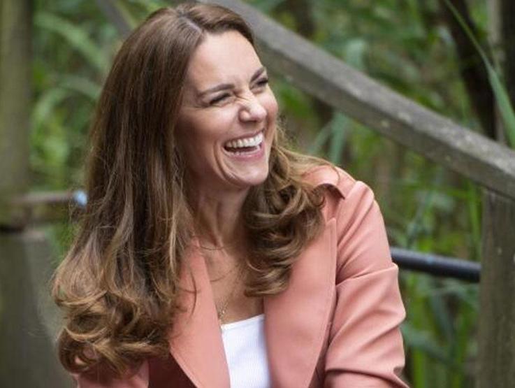 İyileşmesi aylar sürecek... Kate Middleton hastanelik oldu