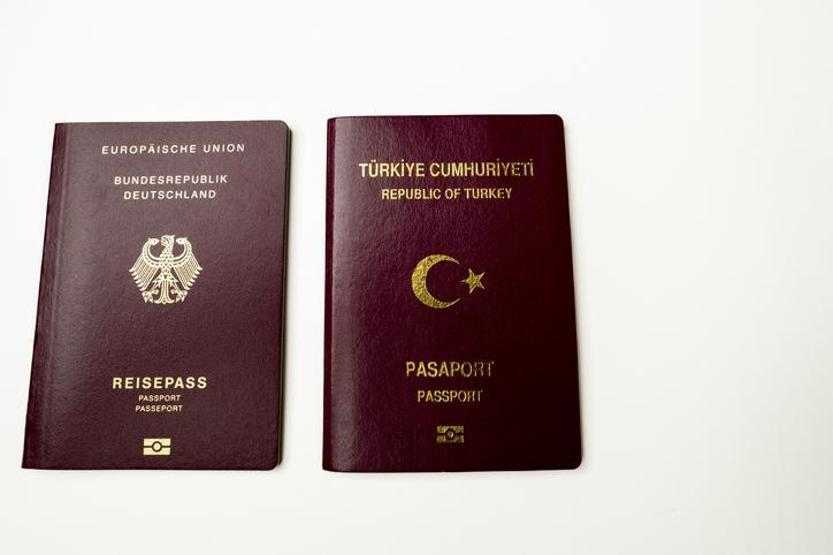 Almanyadan çifte vatandaşlık onayı: Karar açıklandı Yeni yasa ne zaman yürürlüğe girecek