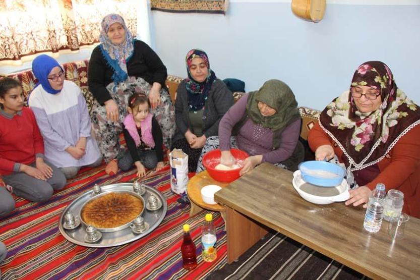 Amasyanın meşhur lezzeti: Küllü Baklava Bu baklavanın yapımında ‘kül’ kullanılıyor Küllü Baklava nasıl hazırlanır