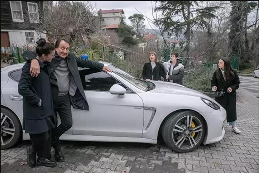 Fenomenlerin el konulan lüks araçları bu hafta Arka Sokaklara konu oldu