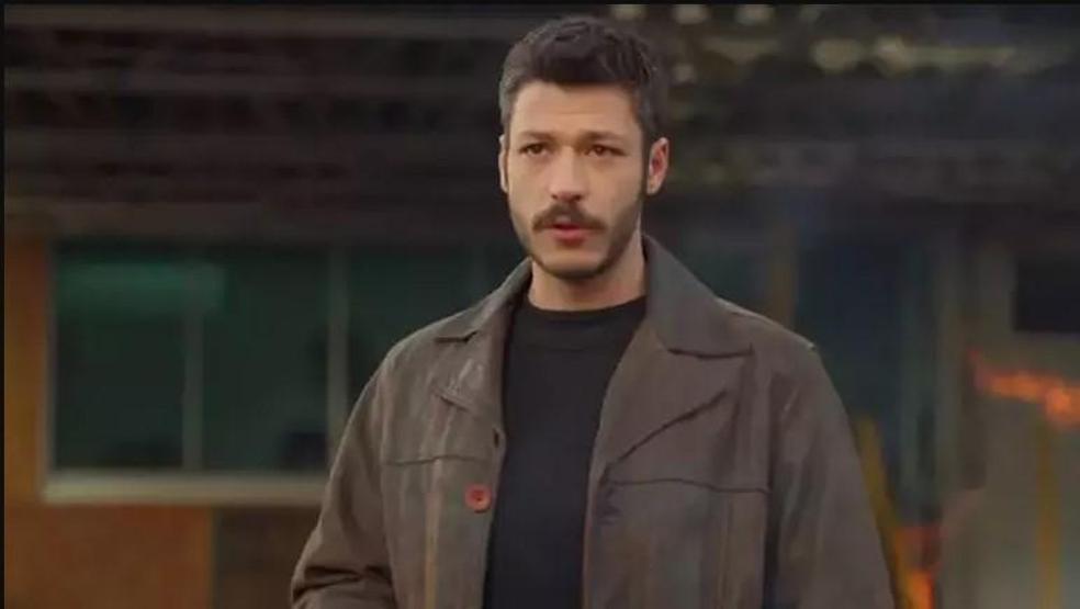 İnci Taneleri yine çok konuşuldu Azemin şiiri yüreklere dokundu