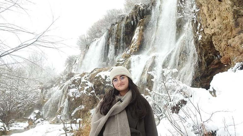 Girlevik Şelalesi dondu, görenler hayran kaldı