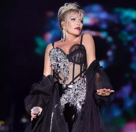 Süperstar Ajda Pekkan ameliyat oldu Son sağlık durumu nasıl
