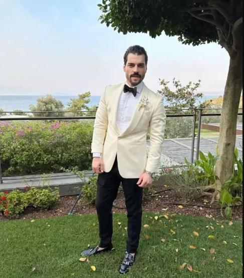 Akın Akınözü, Fransız markasının yüzü oldu