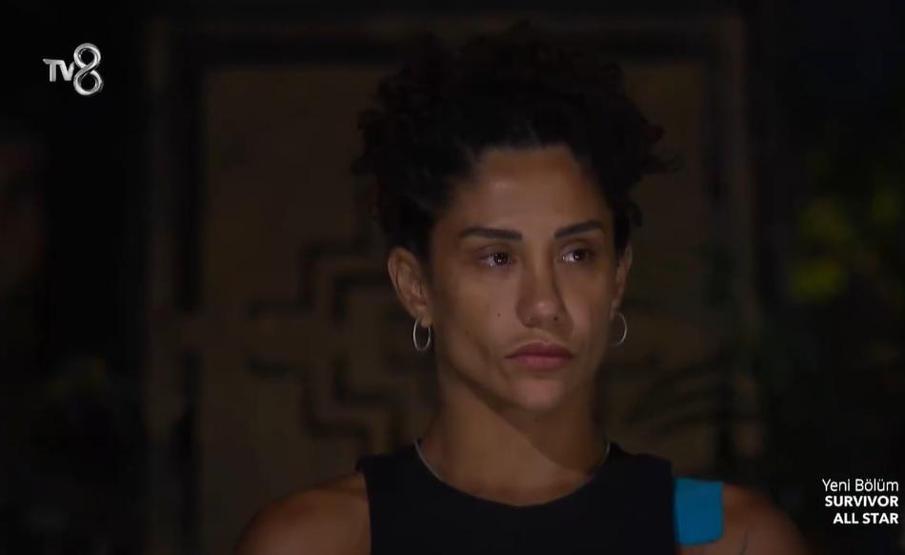 Survivorda eleme adayları belli oldu İşte düello eşleşmeleri Aysu, Aleyna, Pınar ve Sahra potada
