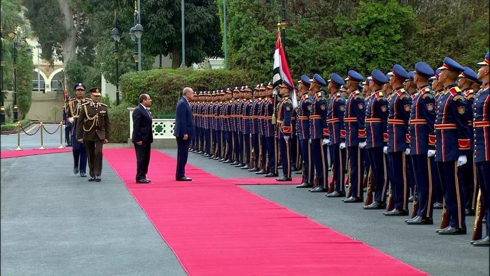 Dünyanın gözü Kahiredeki zirvede: Dış basında dönüm noktası vurgusu